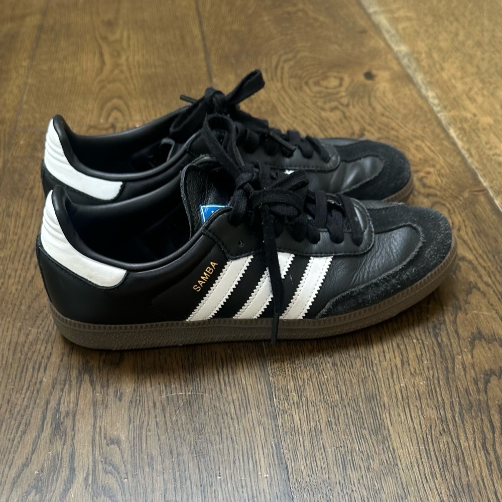 Adidas black Sneakers samba women’s 7 US